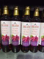 Taze ışgın köklerinden elde edilmiş sağlıklı ışgın sirkesi.